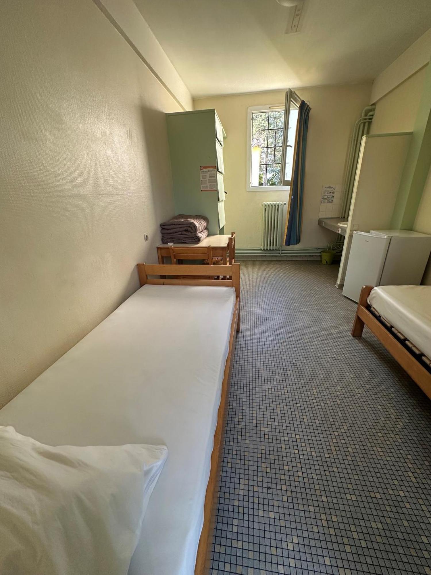 Auberge De Jeunesse Hi Poitiers Eksteriør billede