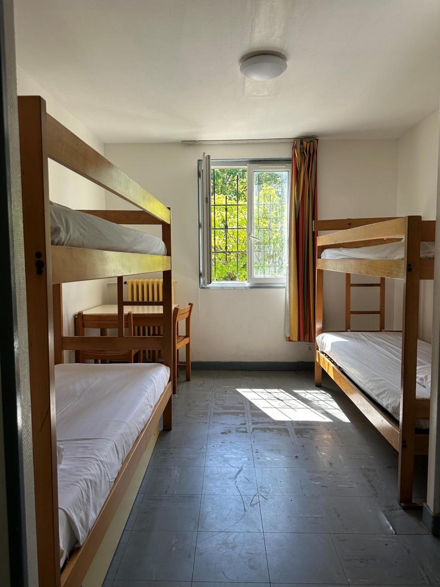 Auberge De Jeunesse Hi Poitiers Eksteriør billede